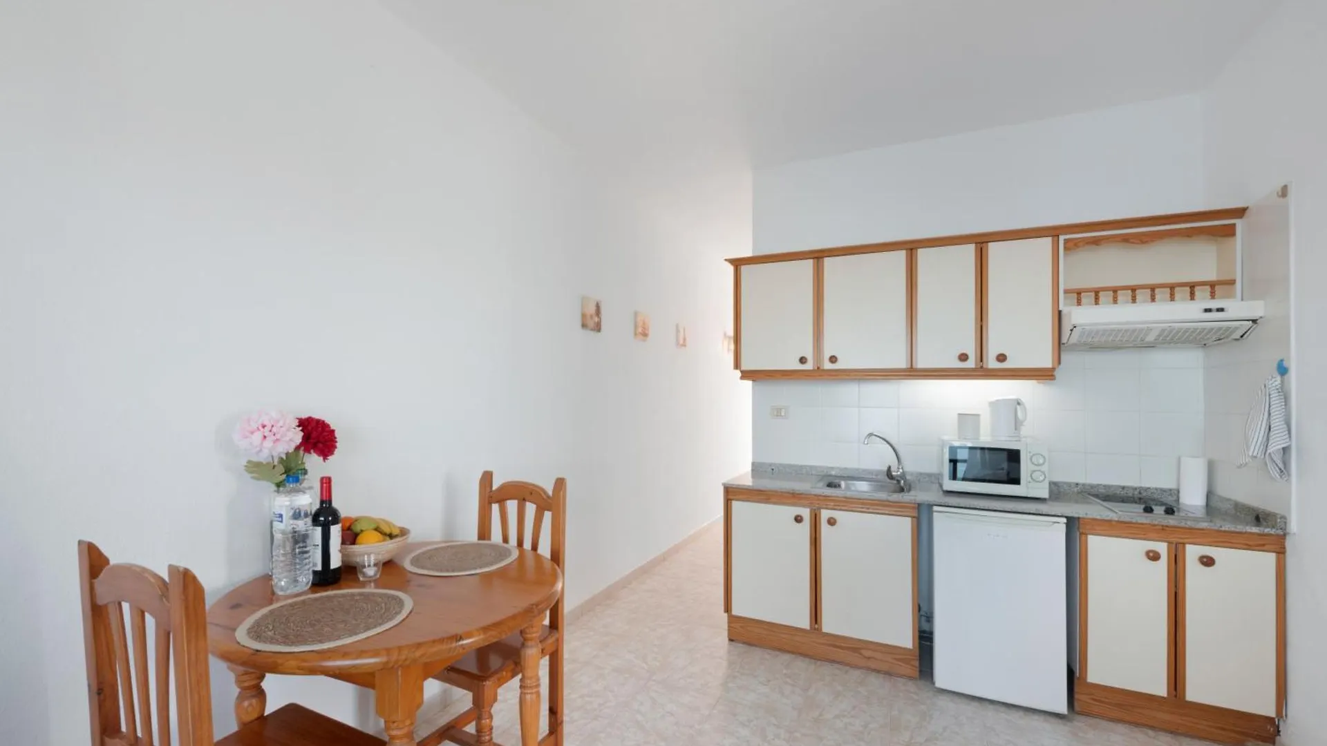 La Bayana Apartments - 5 Puerto De Naos スペイン